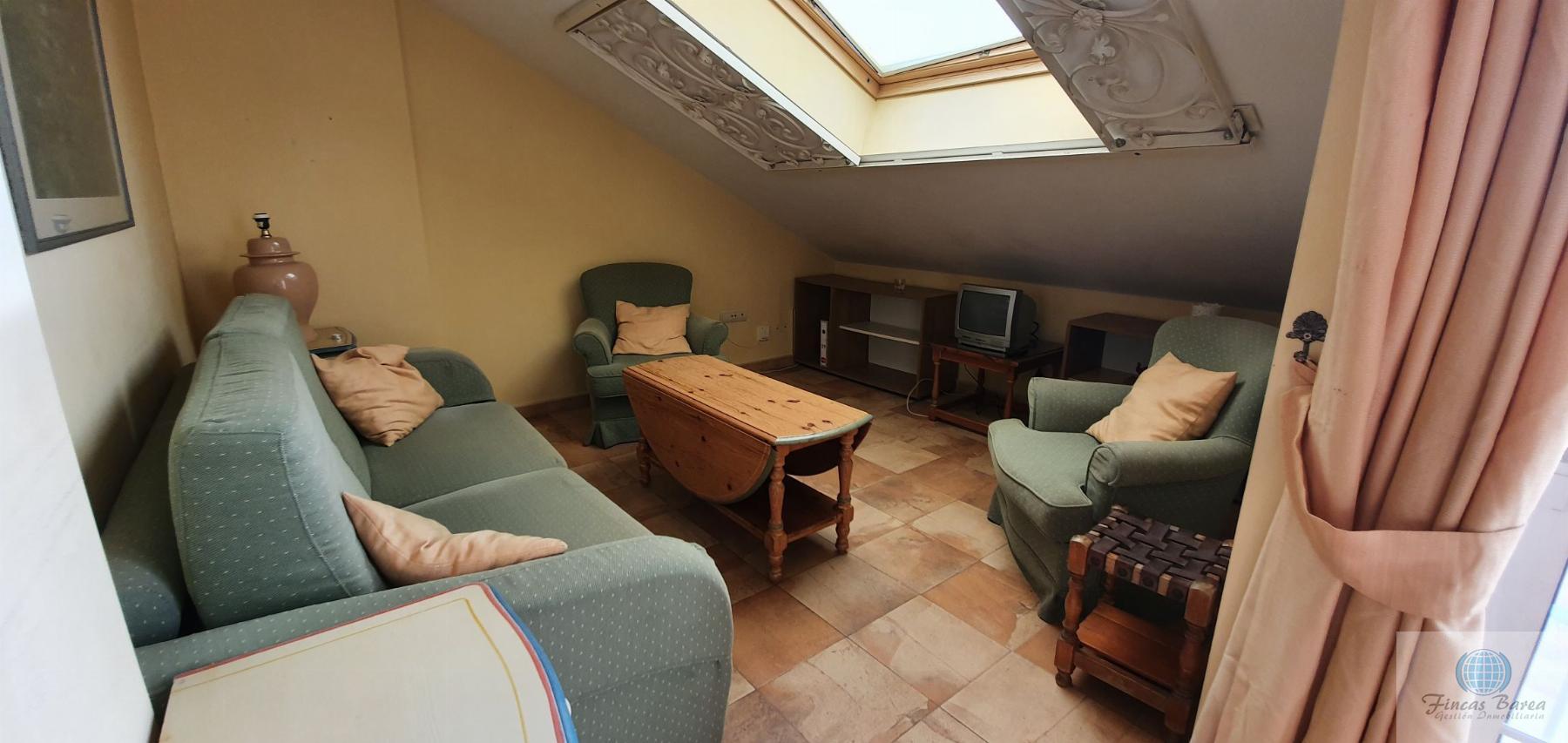 For sale of penthouse in Fuengirola