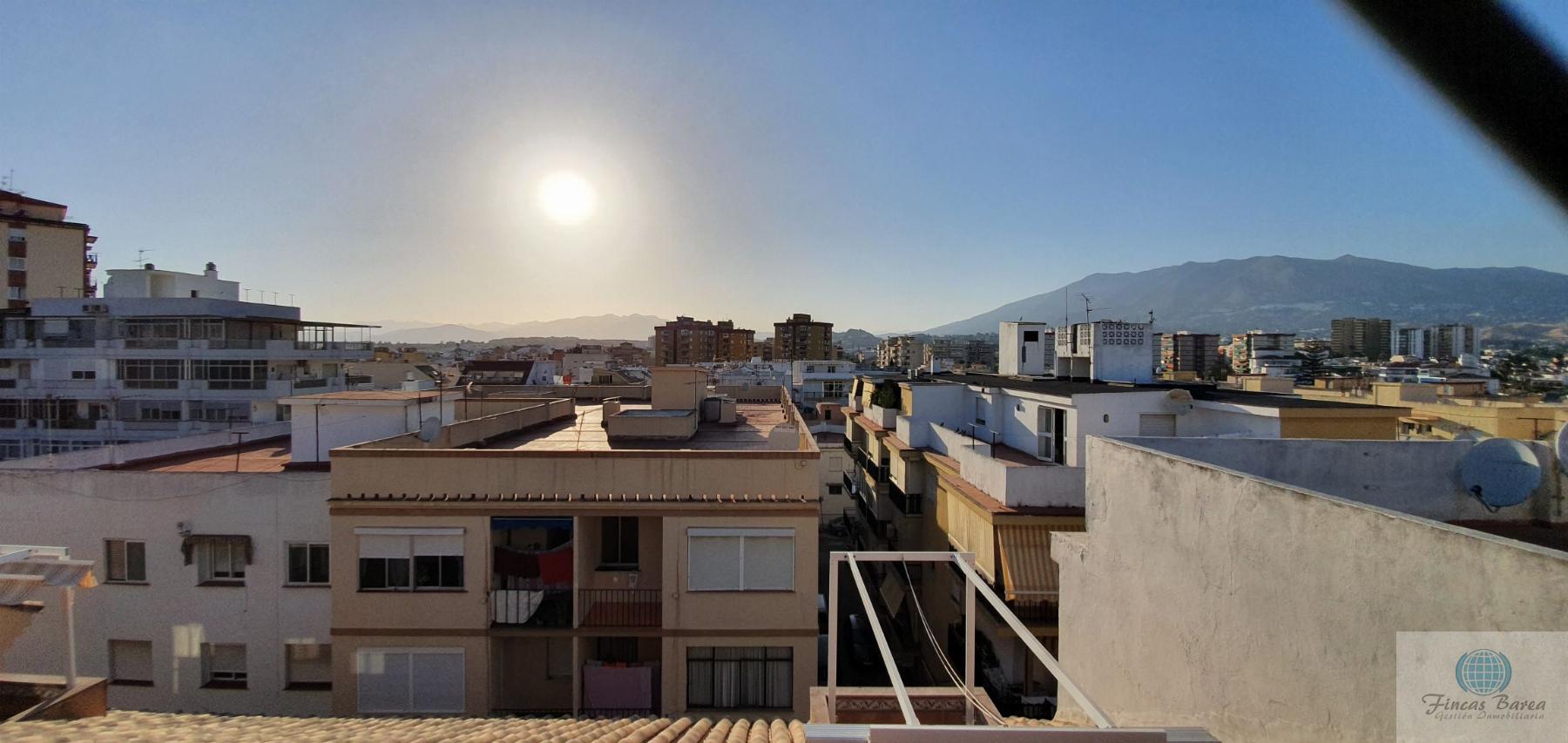 For sale of penthouse in Fuengirola