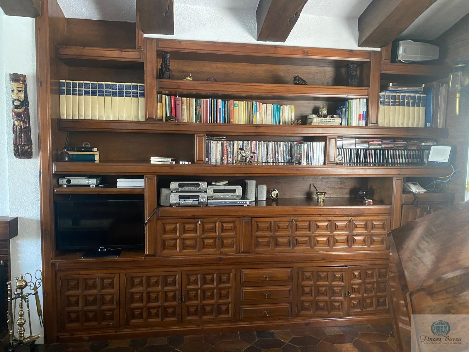 For sale of chalet in Fuengirola