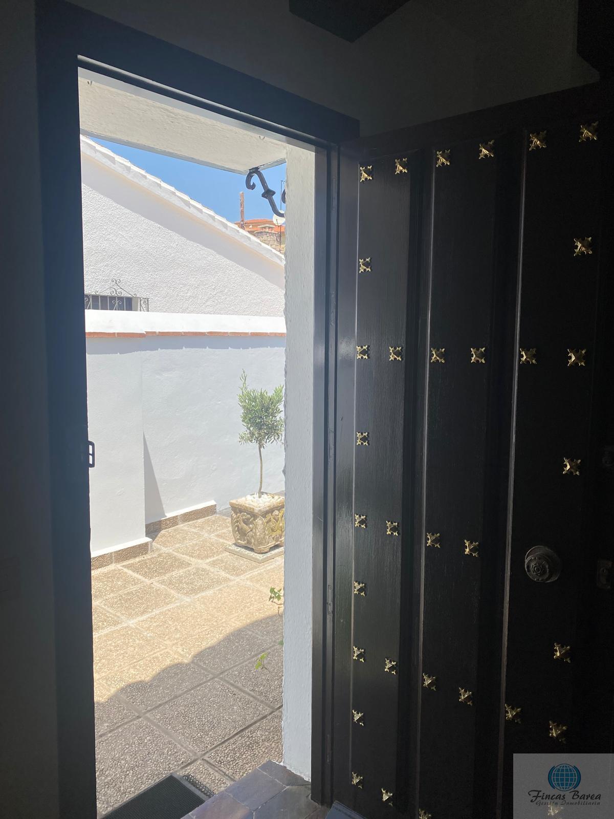 For sale of chalet in Fuengirola