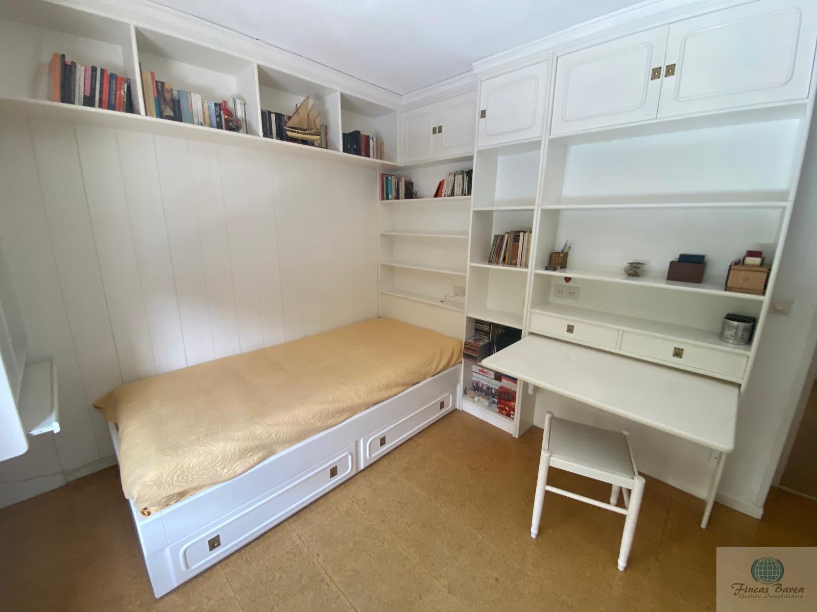 For sale of chalet in Fuengirola