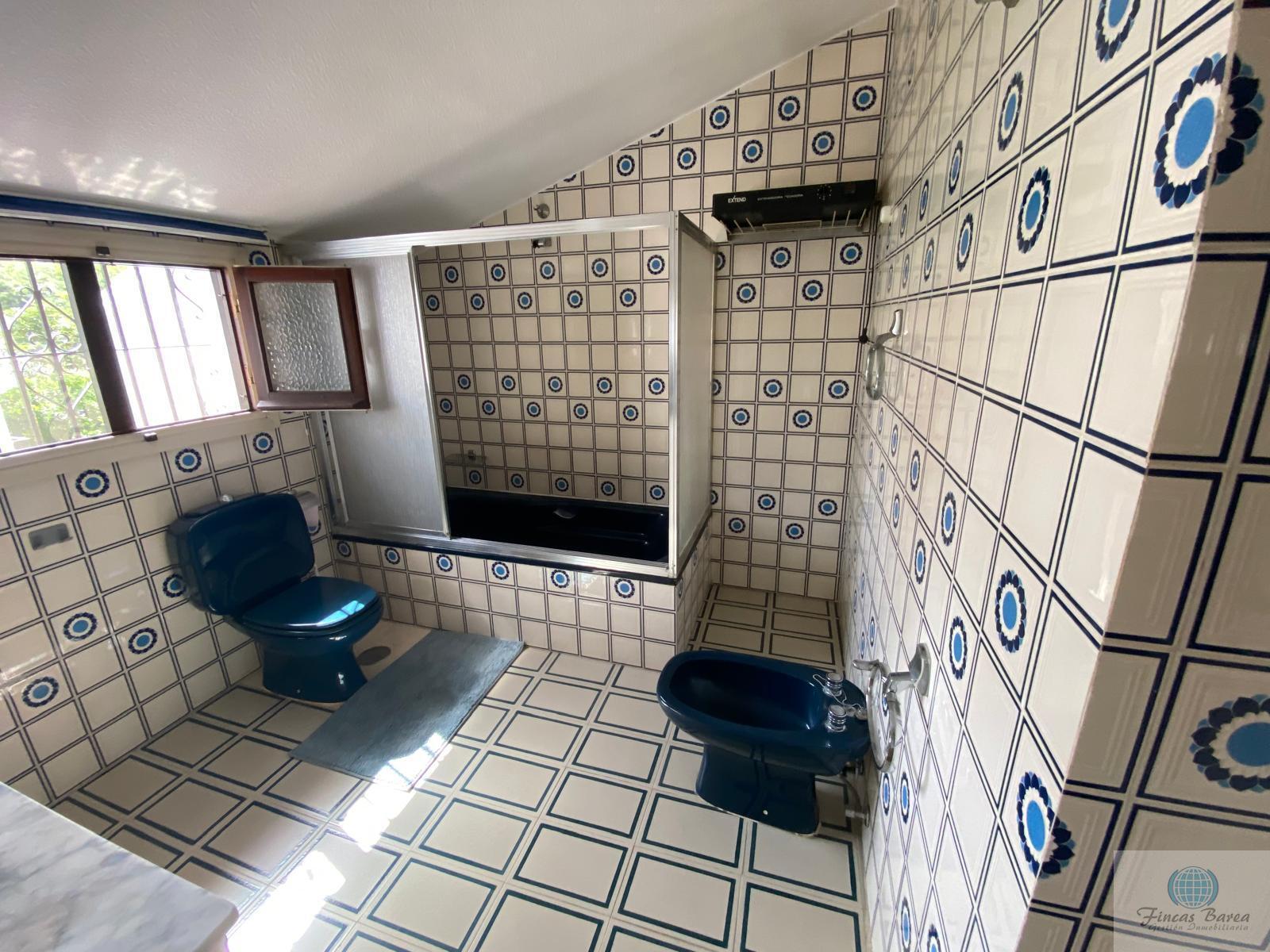 For sale of chalet in Fuengirola