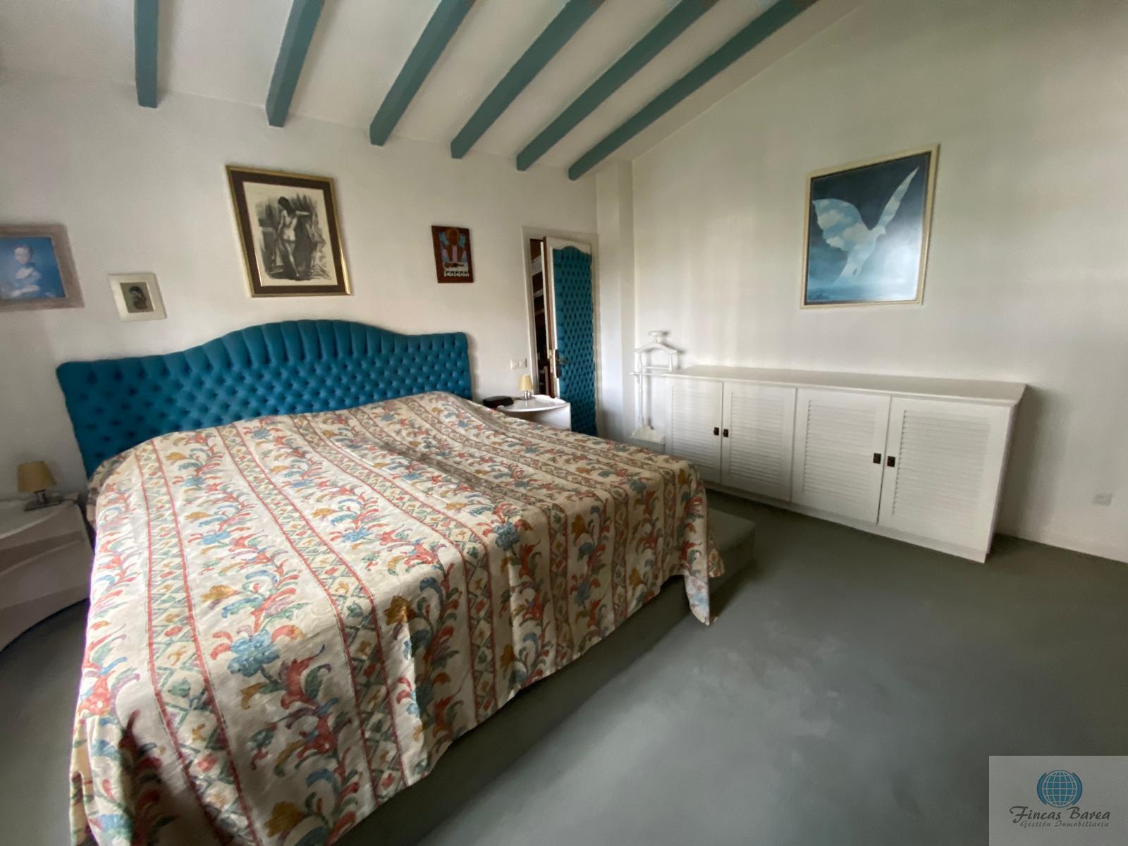 For sale of chalet in Fuengirola