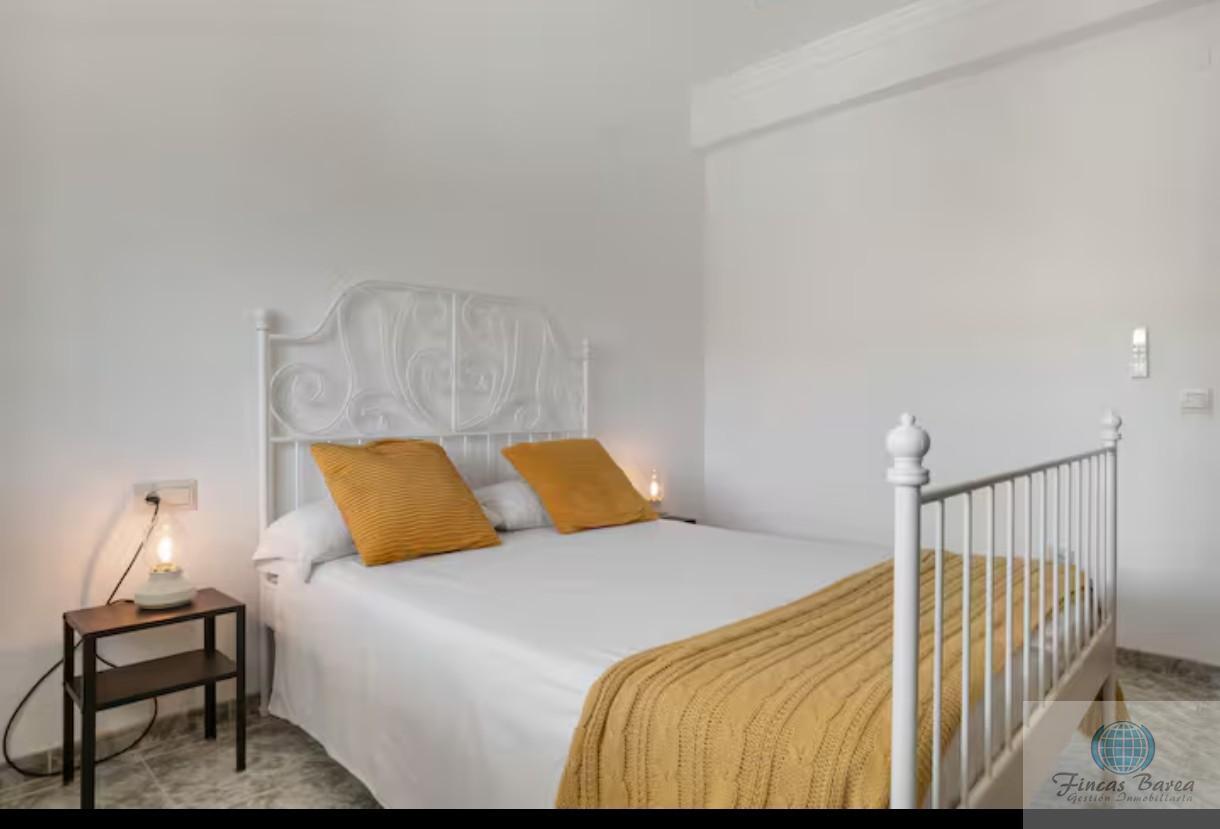 Venta de finca rústica en Montecorto