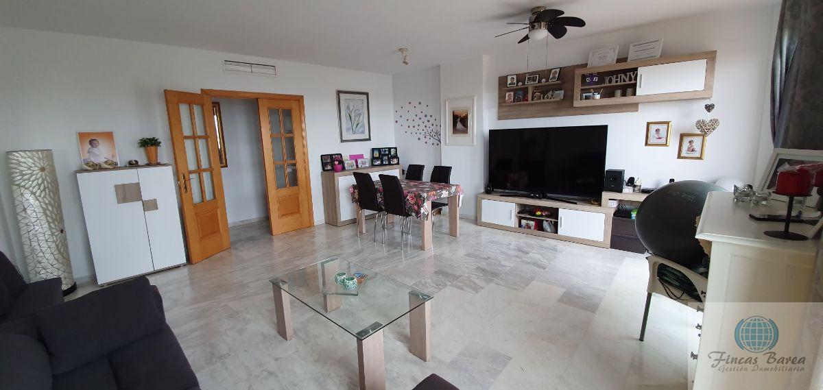 For sale of penthouse in Benalmádena Costa