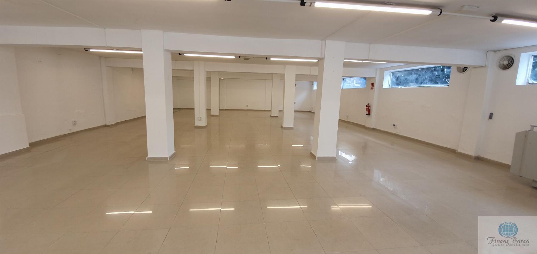 For sale of commercial in Fuengirola