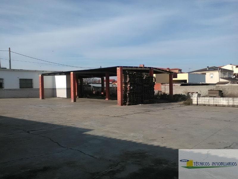 Alquiler de terreno en Trujillanos