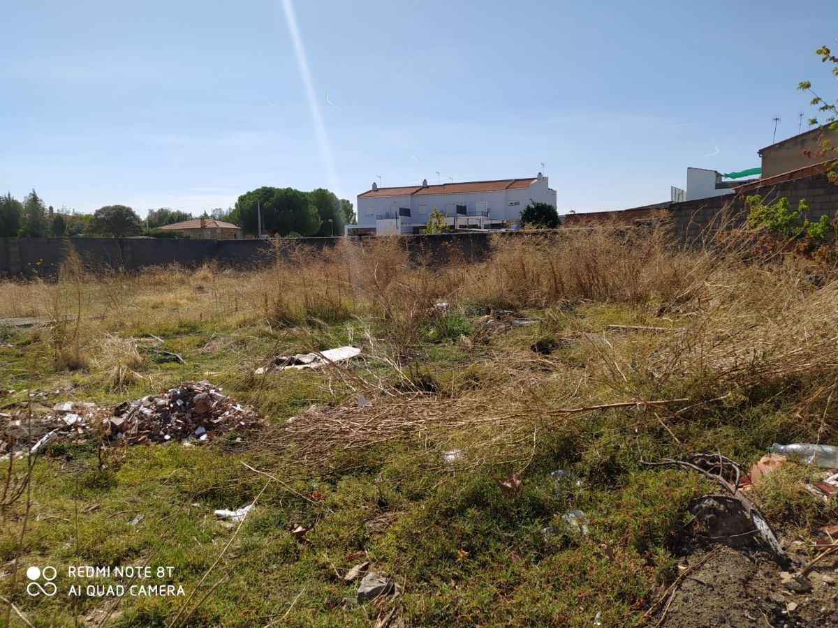 Venta de terreno en Mirandilla
