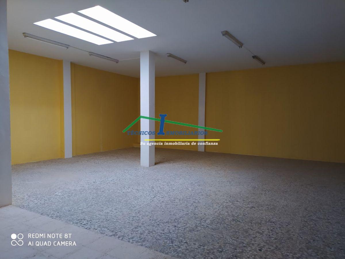 For rent of commercial in Mérida