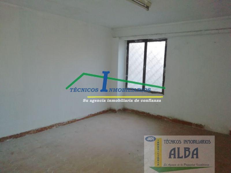 Lloguer de local comercial a Mérida