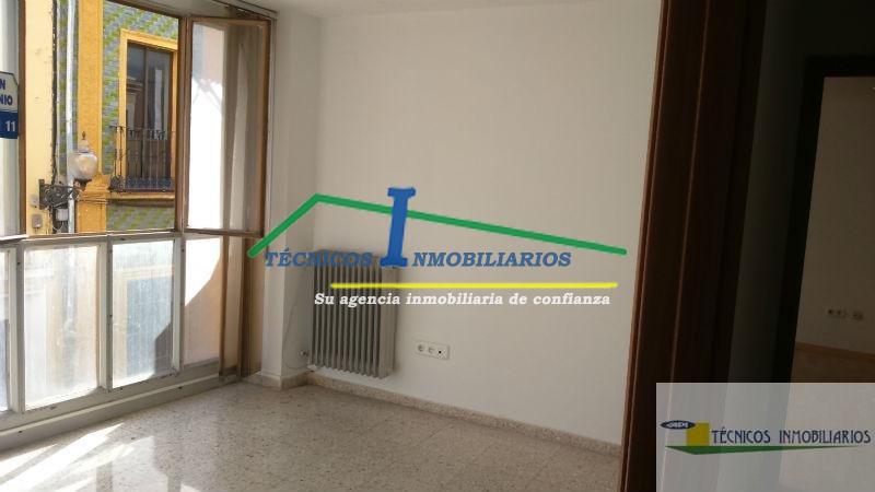 For sale of office in Mérida