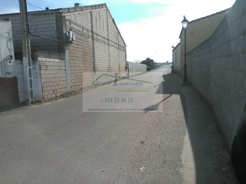 For rent of land in Trujillanos