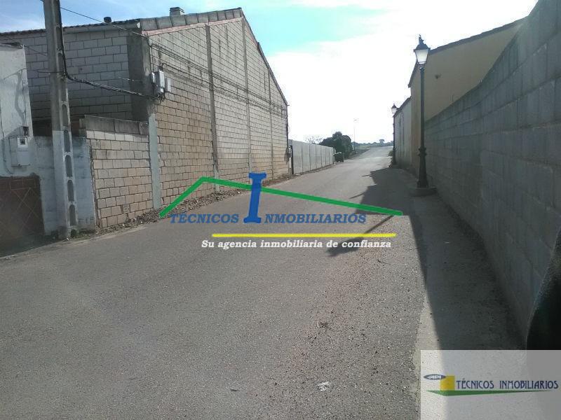 Alquiler de terreno en Trujillanos