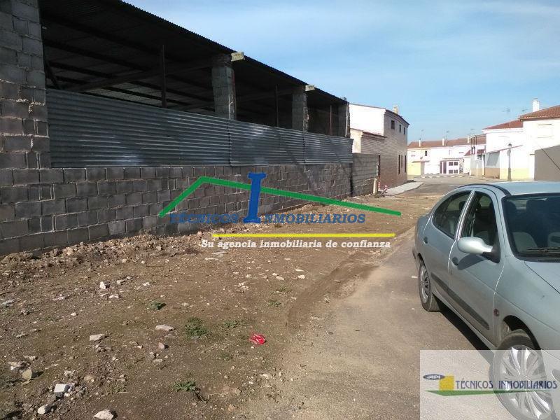 Alquiler de terreno en Trujillanos