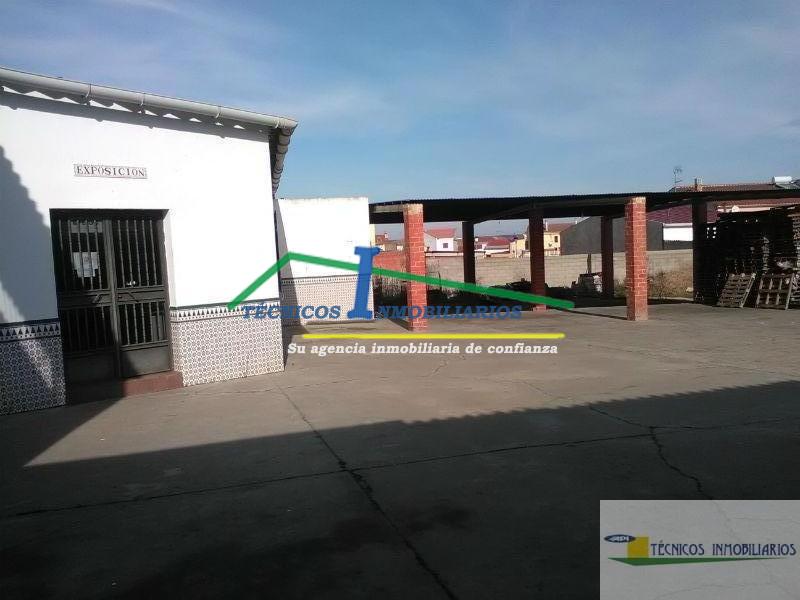 Alquiler de terreno en Trujillanos