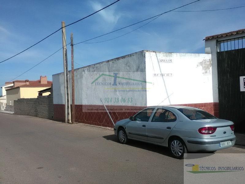 For sale of land in Trujillanos