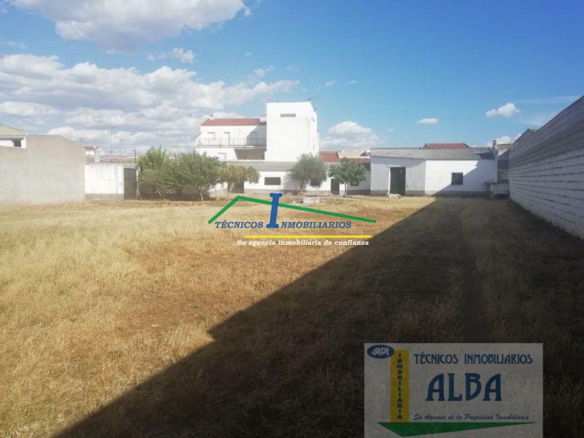 For sale of land in Mérida