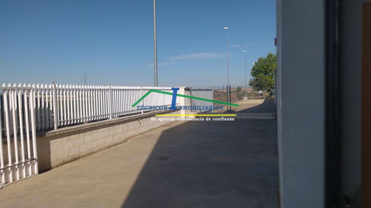 Venta de nave industrial en Calamonte