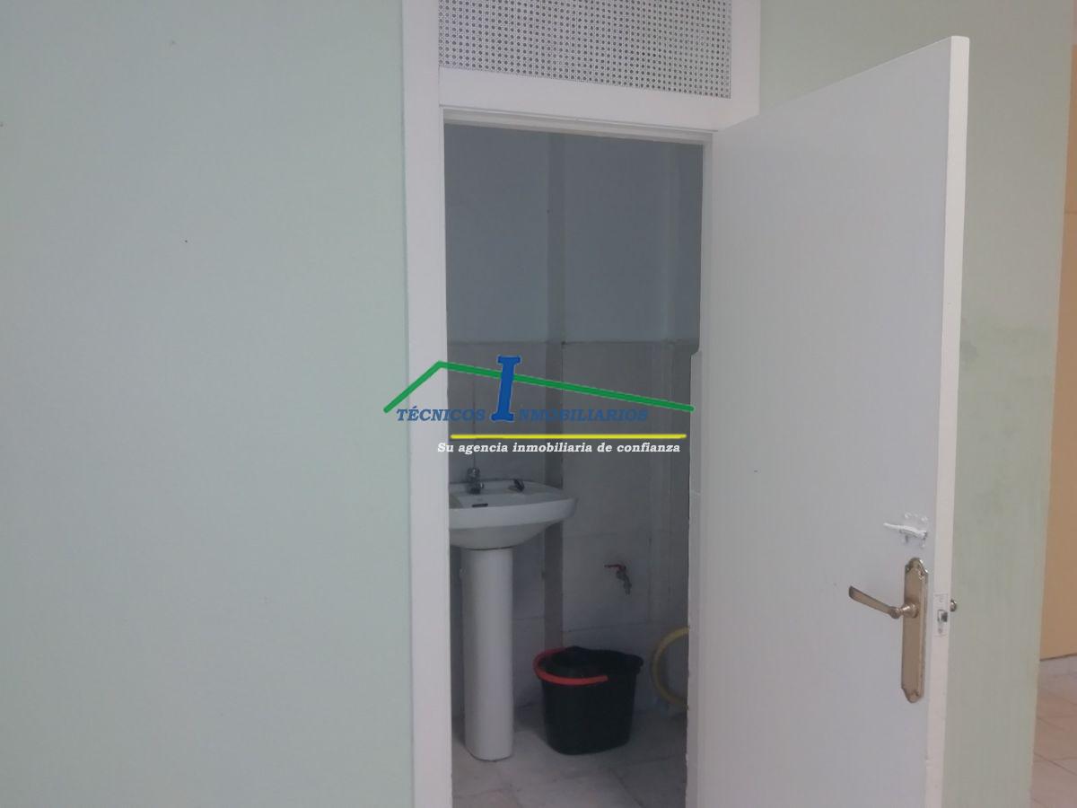 Salgai  lokal komertzialak  Mérida