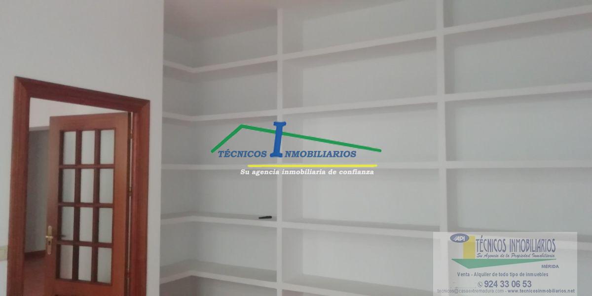 For rent of office in Mérida