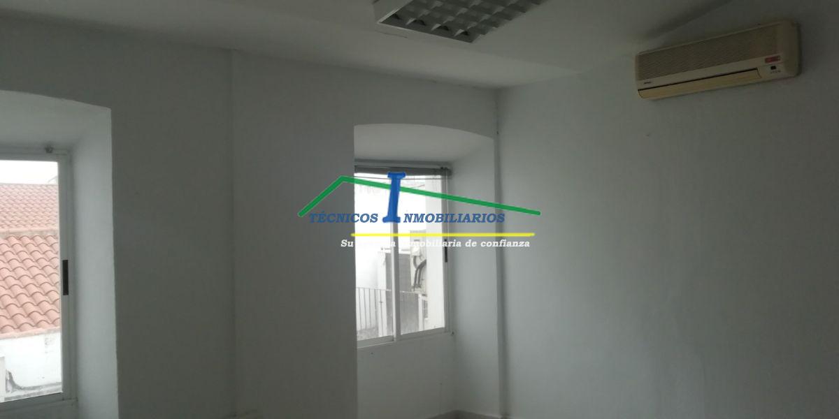 For rent of office in Mérida