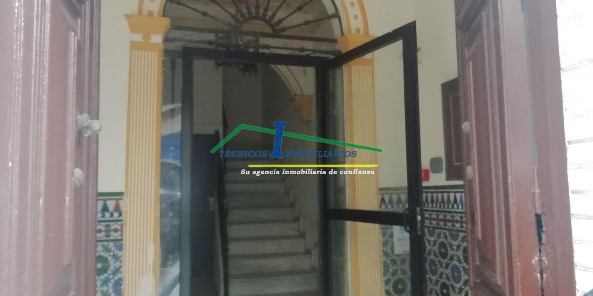 For rent of office in Mérida
