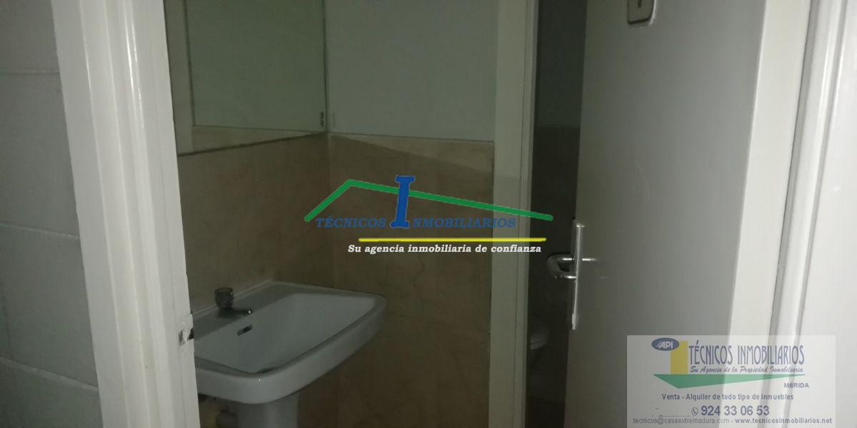For rent of commercial in Mérida