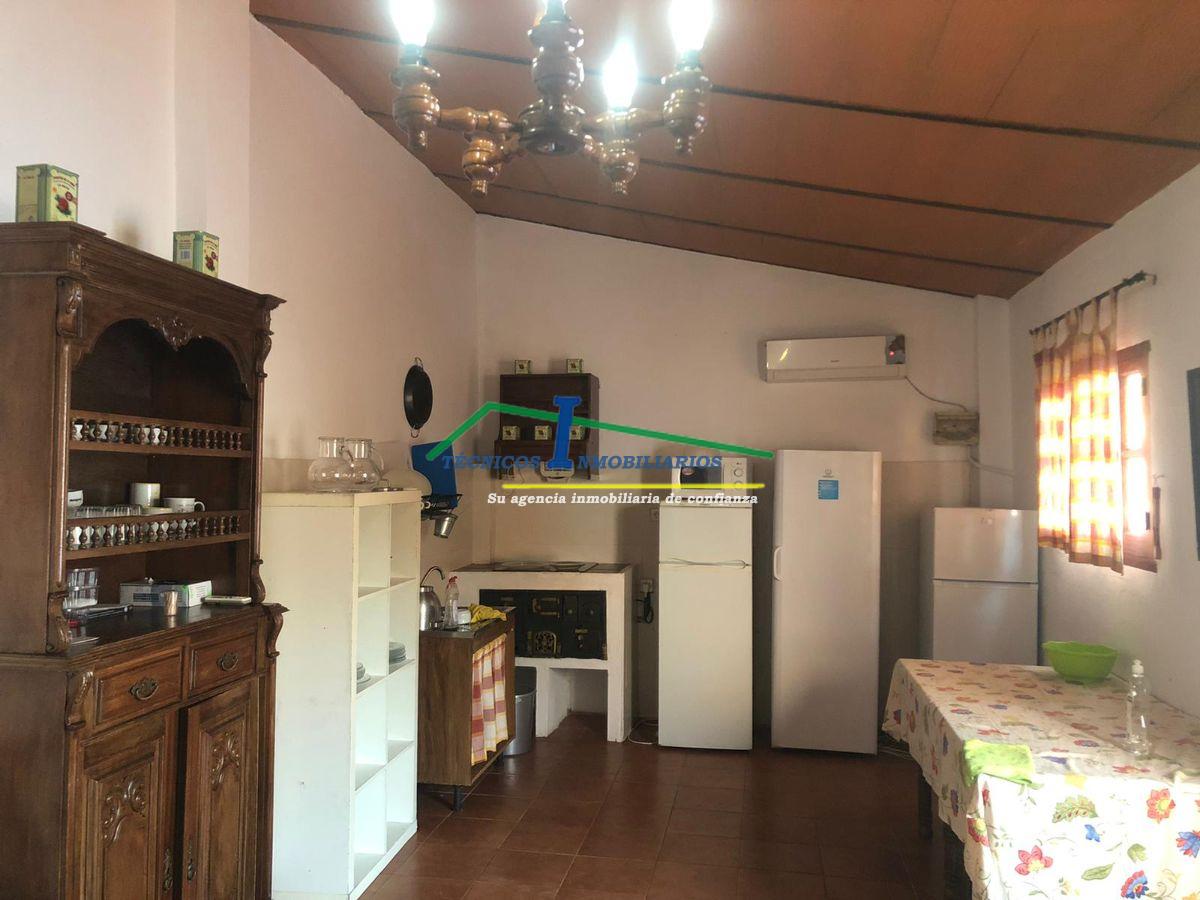 Venda de finca d´esbarjo a Mérida