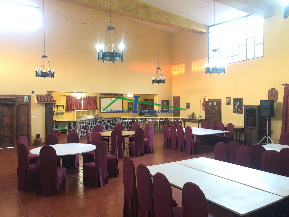 Venda de finca d´esbarjo a Mérida