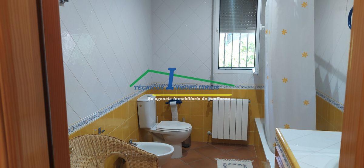 For sale of chalet in Mérida