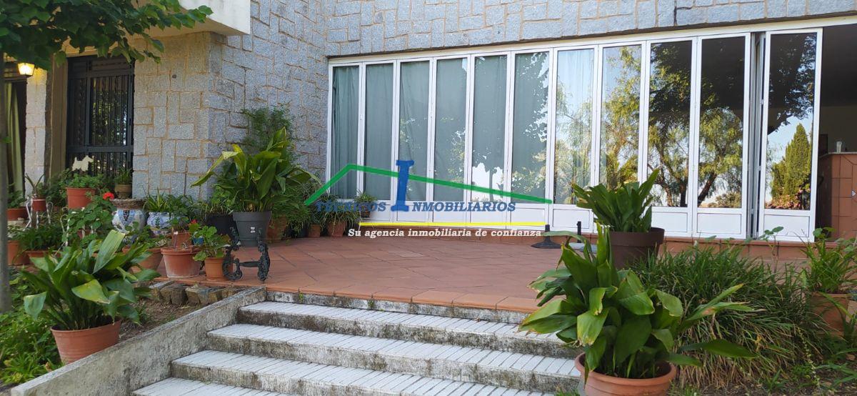 For sale of chalet in Mérida