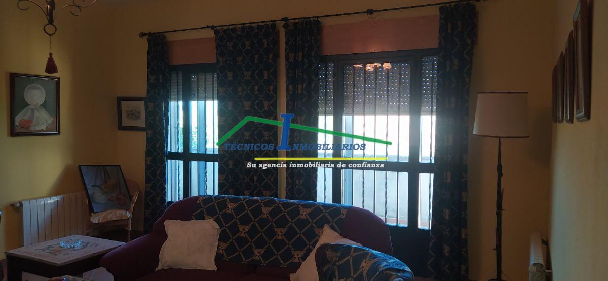 For sale of chalet in Mérida