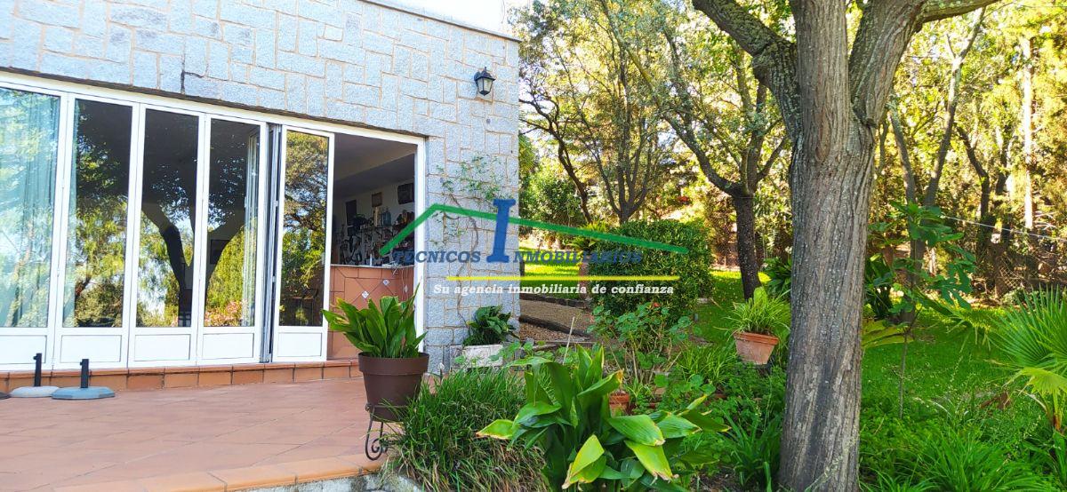 For sale of chalet in Mérida