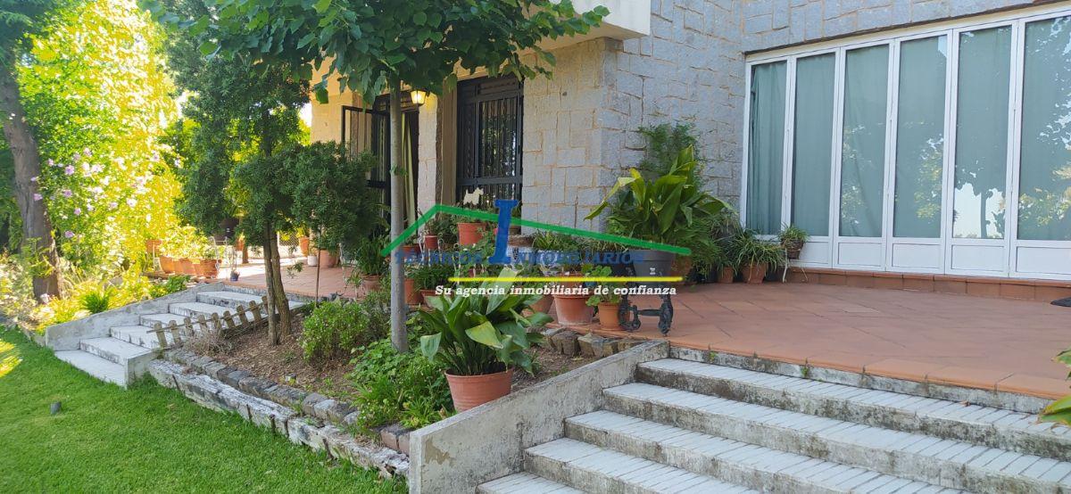 For sale of chalet in Mérida