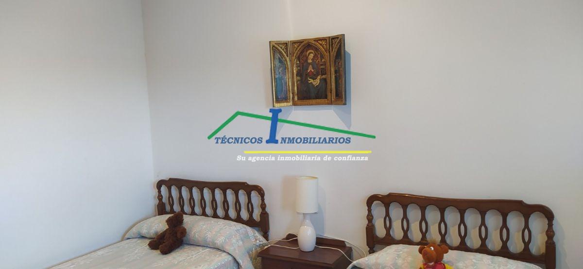 For sale of chalet in Mérida