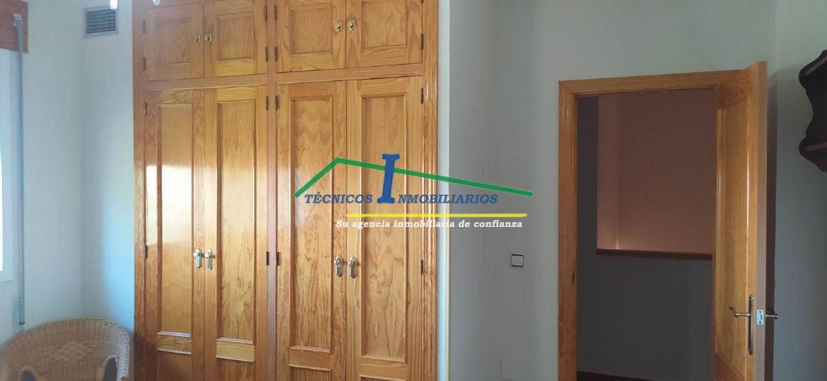 For sale of chalet in Mérida