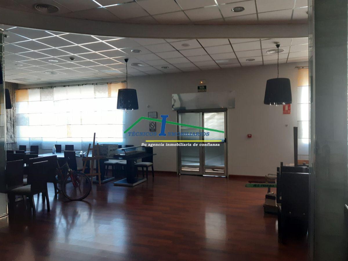 تأجير من محلي في Mérida
