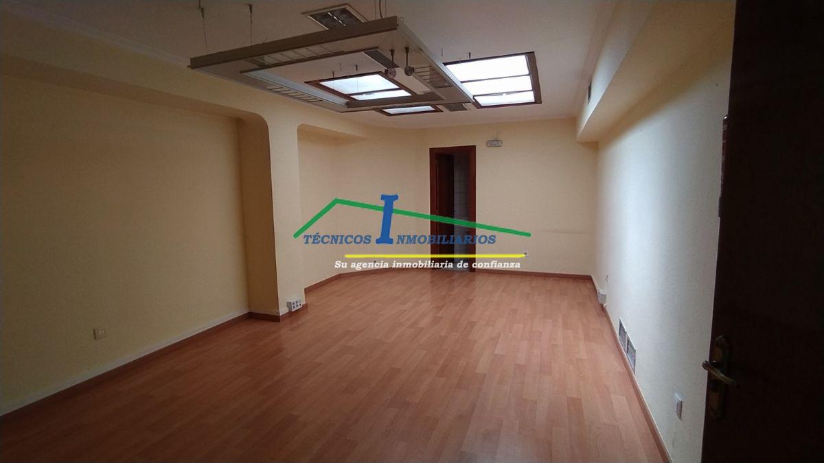 For rent of office in Mérida