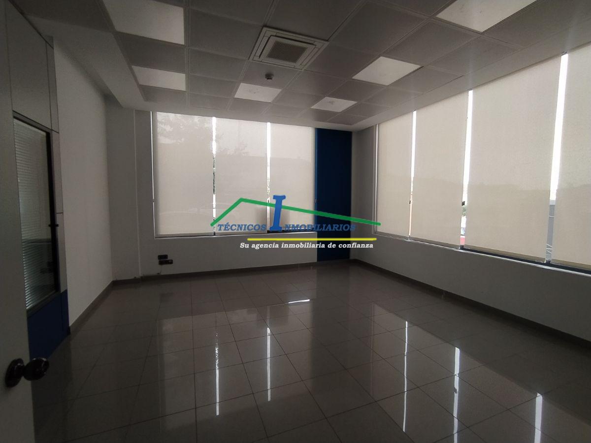 For rent of commercial in Mérida