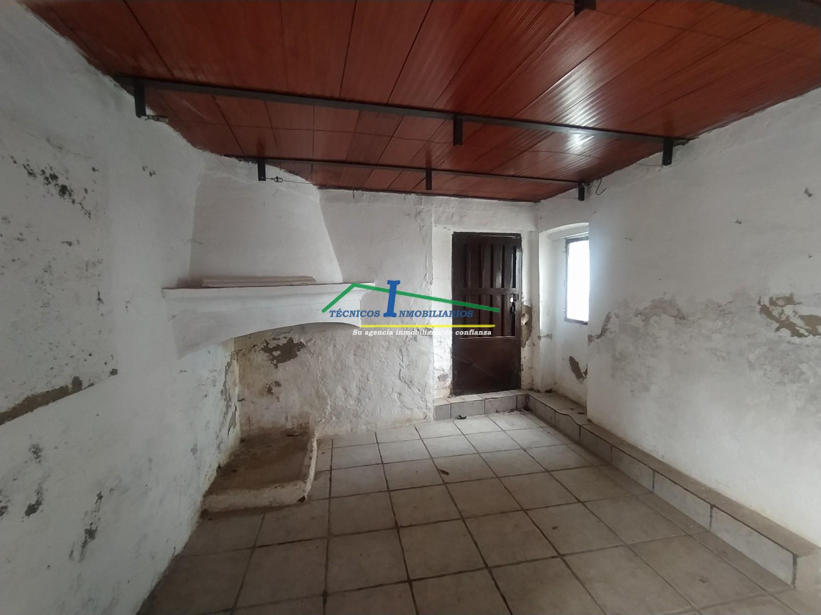 Zu verkaufen von haus in
 Esparragalejo