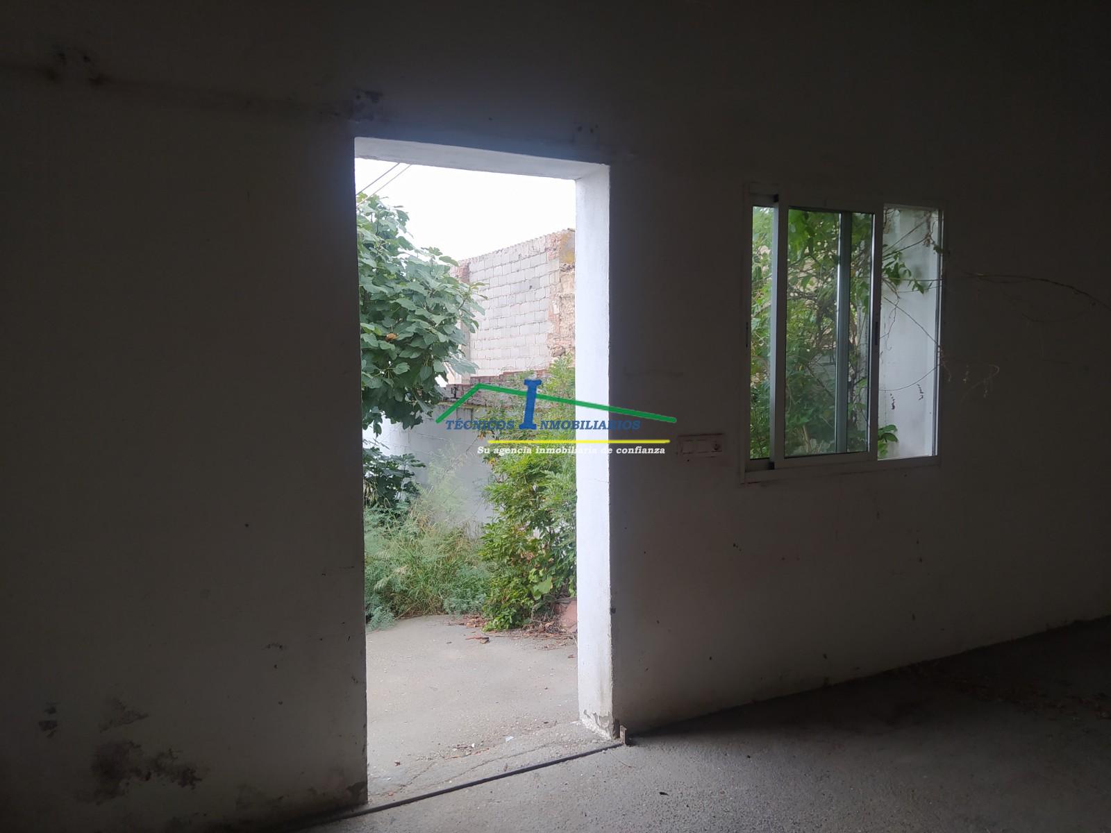 Zu verkaufen von haus in
 Esparragalejo