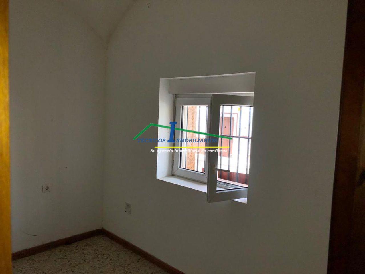 Zu verkaufen von haus in
 Esparragalejo