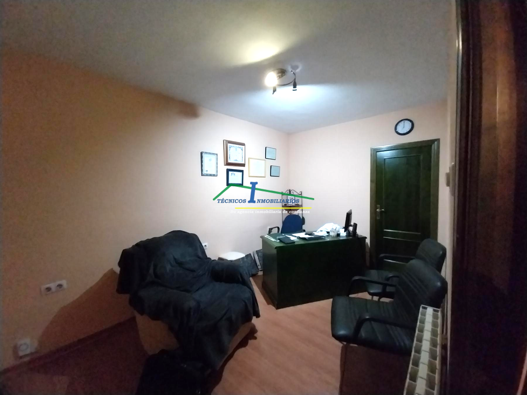 For sale of commercial in Mérida