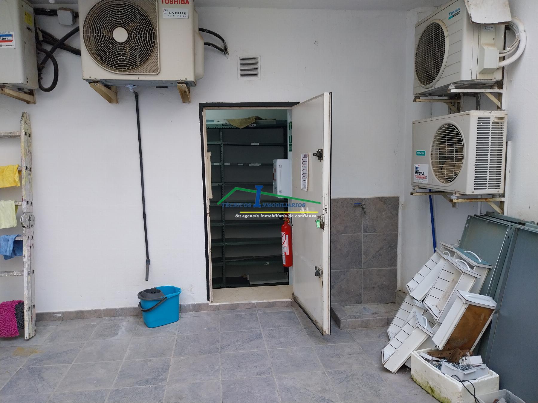 For rent of commercial in Mérida
