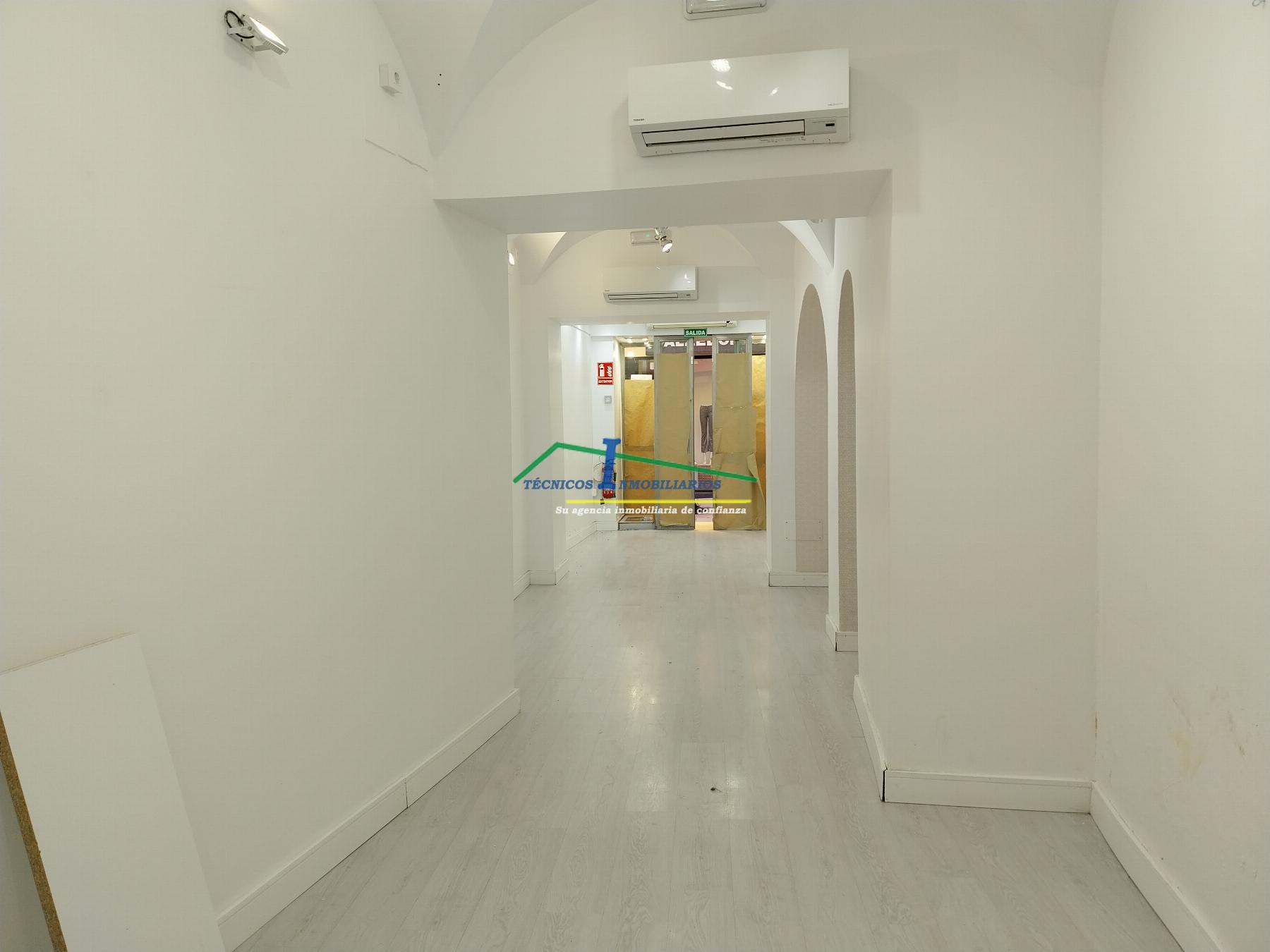 For rent of commercial in Mérida