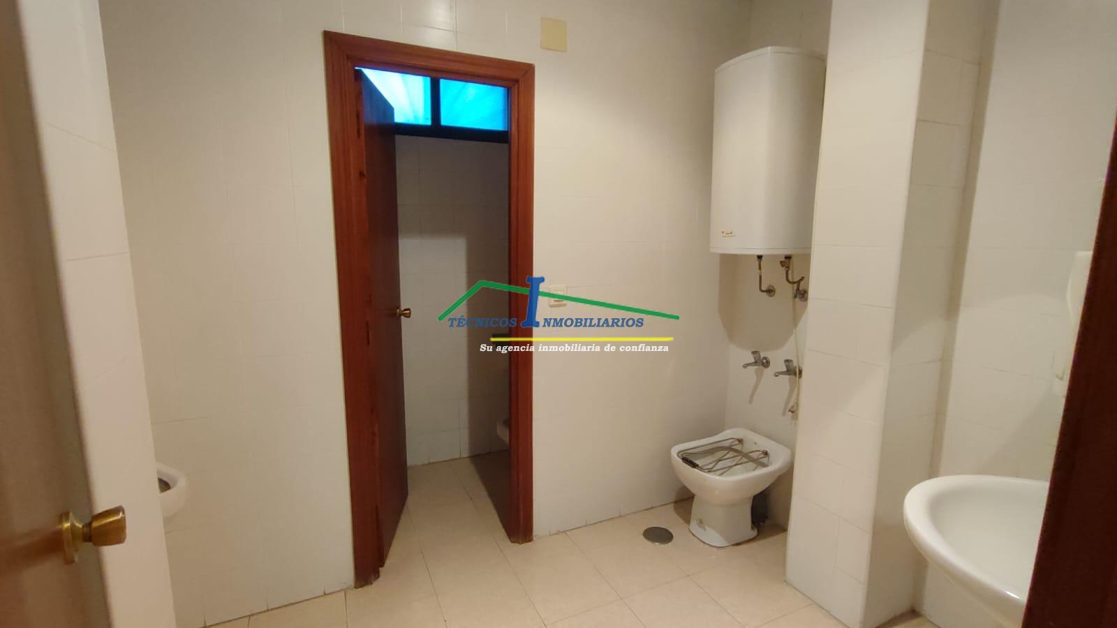 For rent of commercial in Mérida