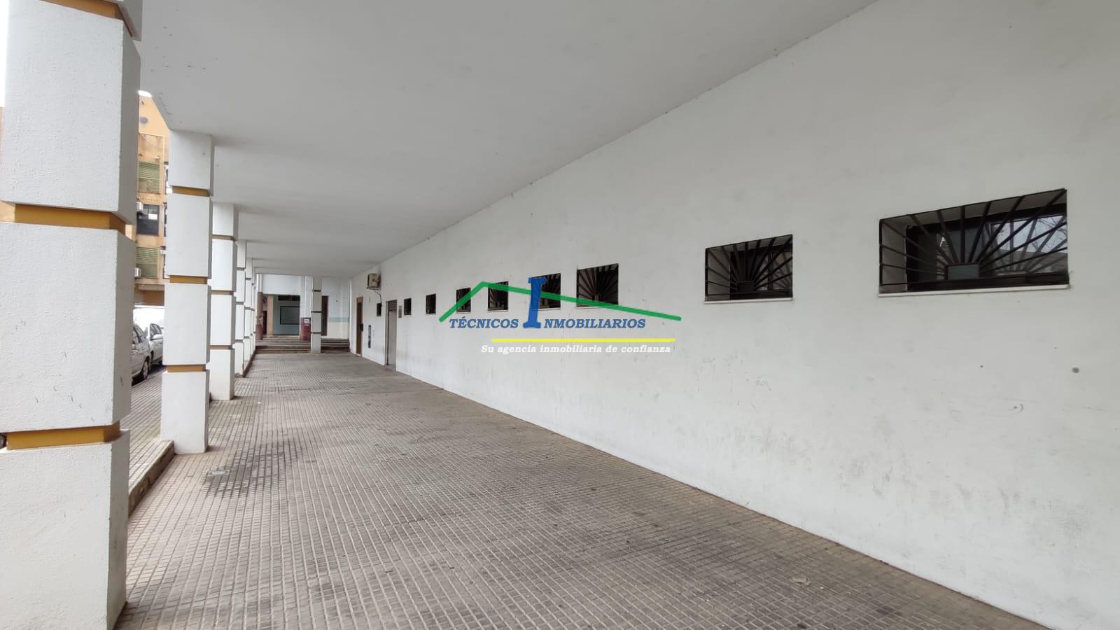 For rent of commercial in Mérida