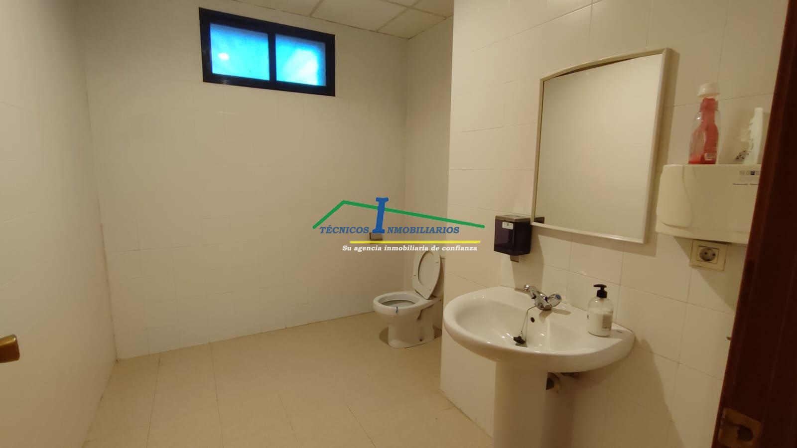For rent of commercial in Mérida