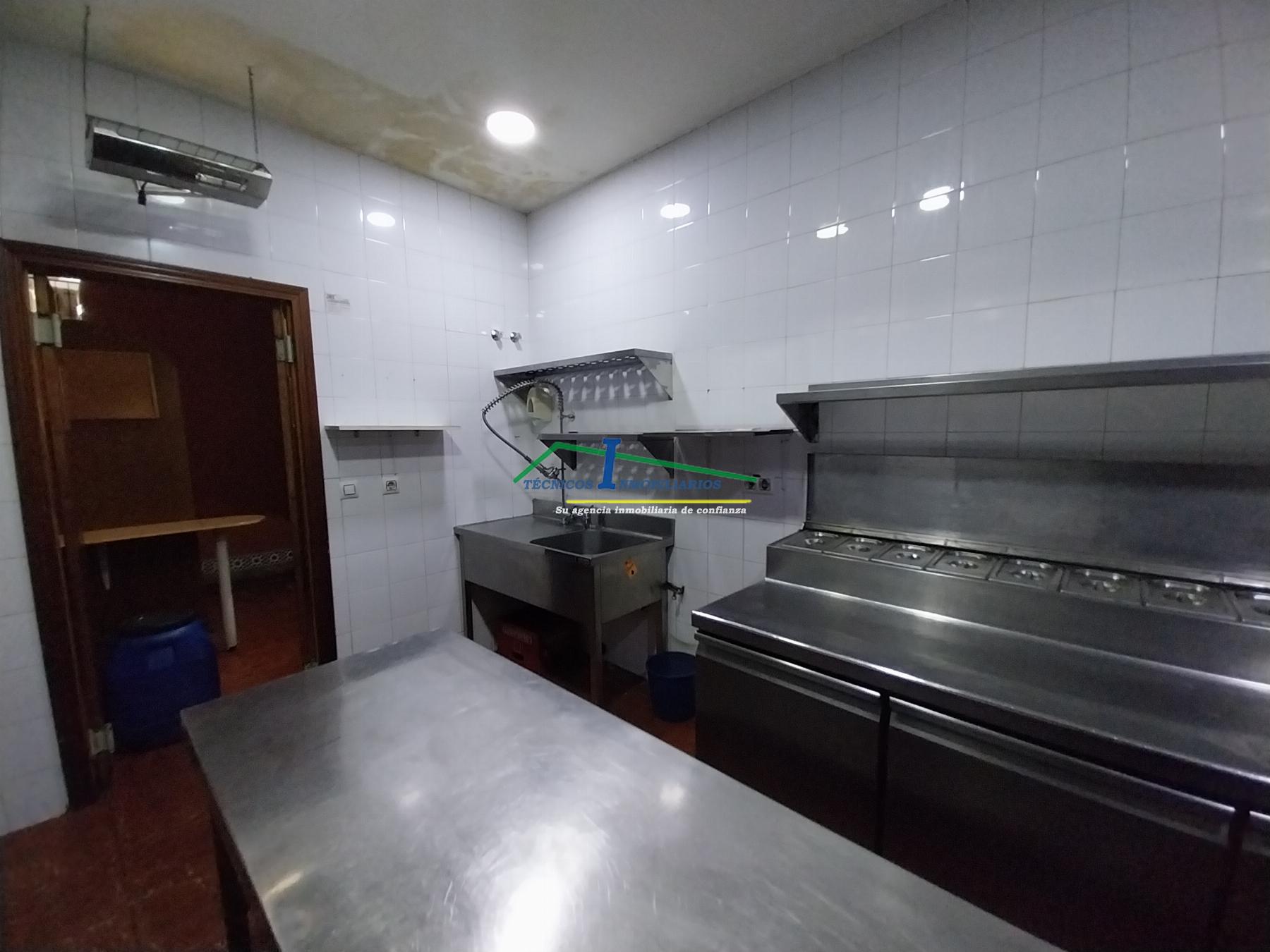 For rent of commercial in Mérida