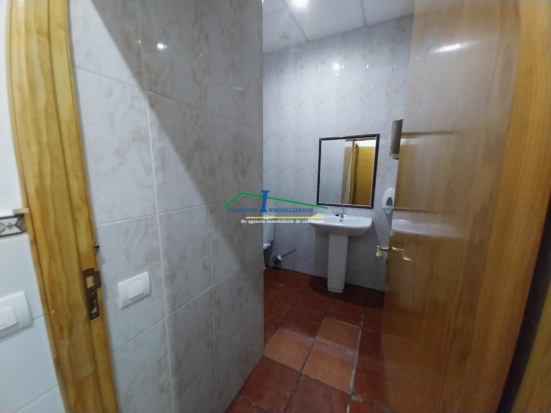 For rent of commercial in Mérida